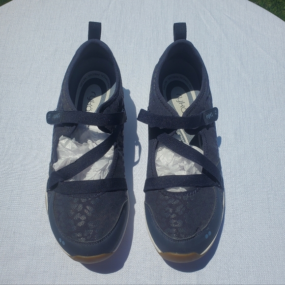 ryka shoes size 12
